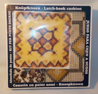 ancien lot de boutons oreillers environ 40x40 cm jamais utilisé - Photo 1/3