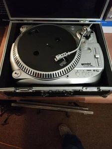 Gemini TT-1100USB Belt Drive USB Turntable & Odyssey FR1200E Case - Picture 1 of 4