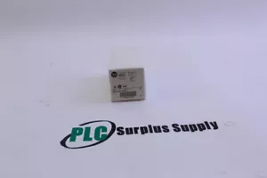 Allen Bradley 800T-QTH24W Push To Test Pilot Light White 24V - Picture 1 of 4