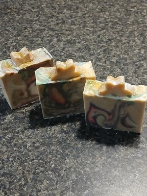 NEW Sugar Plum 4 Big bars organic soap 5 oz each. - Image 1 of 4