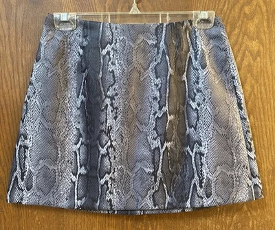 Minifalda vintage con estampado de serpiente gris A Byer California talla 9 Foto 1 de 4