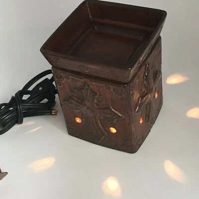 Scentsy Charity Cross "Faith" Brown Full Sized Scented Wax Warmer DSW-FAIT - Image 1 of 4