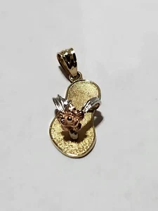 14K Tri-Color Gold Flower Sandal Flip Flop Pendant/Charm - Picture 1 of 5