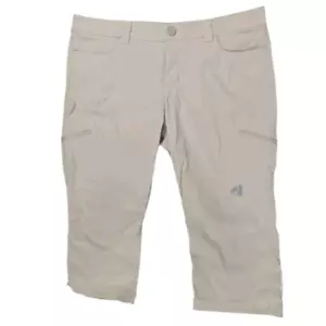 Eddie Bauer First Ascent Capri Pants Womens 12P Ivory Guide Pro Cargo Hiking EUC - Picture 1 of 8
