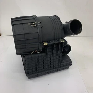 Genuine Iveco air box brand new 2996054 - Picture 1 of 6