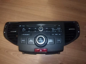 HONDA ACCORD MK8 RADIO CD PLAYER HEAD UNIT 2008 TO 2011 39100-TL4-G000 - Picture 1 of 4