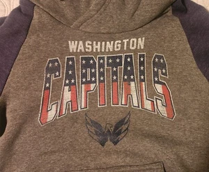 Washington Capitals Hoodie medium New With Tags NWT - Picture 1 of 4