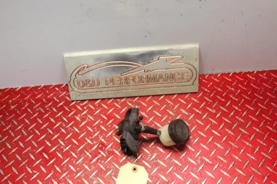 Kawasaki Ninja 1000 2011 OEM montaje radial delantero freno cilindro maestro NJ51 Foto 1 de 4