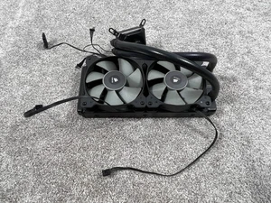 Corsair Hydro Series H100i 240mm AIO CPU Chłodnica cieczy Podwójne wentylatory Intel AMD Compa - Zdjęcie 1 z 5
