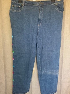 Quacker Factory blue denim jeans with embroidered Presents motifs Sz 22W - Picture 1 of 6