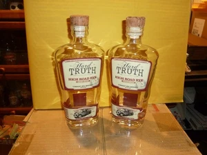 2er Set - HARD TRUTH High Road RYE Whisky Flaschen LEER 750 ML - Bild 1 von 4