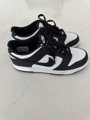 Nike Dunk низкий панда черный/белый кроссовки размер 5,5Y/7W - Изображение 1 из 4