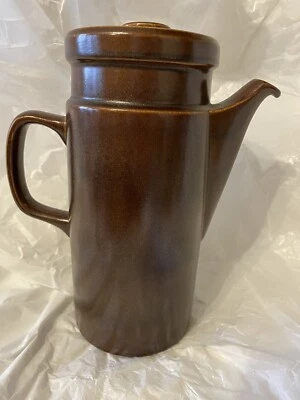 WEDGWOOD STERLING BROWN COFFEE POT - GREAT CONDITION - Tv Prop Vintage - Image 1 of 4