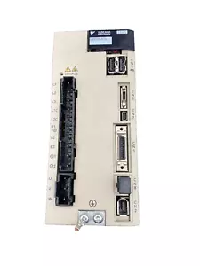 YASKAWA SGDV-5R5A11A SERVO PACK - Picture 1 of 4