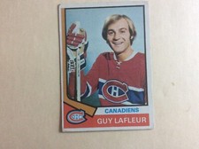 1974-75 TOPPS HOCKEY GUY LAFLEUR CARD #232  H101637