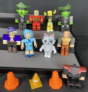 Lot of 8 Roblox Game Figures Toy Lot Men Cones Body Some Rare Blind Bag Cat Euc - Picture 1 of 9