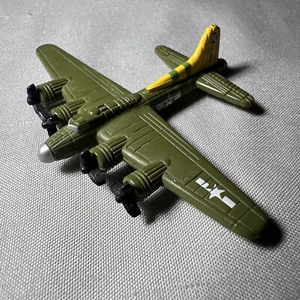 Micro Machines Aircraft Plane Military B-17 Flying Fortress Yellow Tail 1996 - Picture 1 of 8