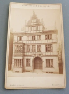 ANTIKE 1880ER JAHRE HANNOVER DEUTSCHLAND SCHRANKKARTE MALERISCHE STADT HANNOVER HAUS SELTEN - Bild 1 von 12