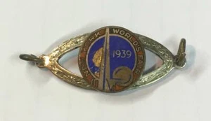 1939 New York World's Fair Trylon & Perisphere Bracelet Pendant  - Picture 1 of 1