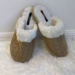 Chaps By Ralph Lauren Slippers Fur Lined Tan Sweater Design Cozy Loungewear - Picture 1 of 7