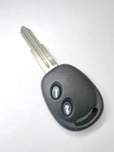 Funda con llave RFC de 2 botones para Chevrolet Aveo 2006 - 2012 DWO4R perfil de hoja - Imagen 1 de 4