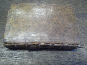 Les oeuvres de Virgile traduite en françois remarques de des Fontaines / 1743 - Foto 1 di 1