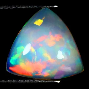 3.02 ct Triangle Cabochon (11 x 11 mm) Ethiopian Flashing Welo Rainbow Opal - Picture 1 of 1
