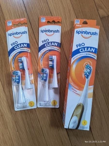 Arm & Hammer Spinbrush Pro Clean Dual Action Battery Toothbrush Soft + 4 Replace - Picture 1 of 8