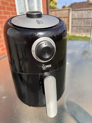 Tower Air Fryer Black 1.5L Capacity Perfect For Healthy Eating - Image 1 of 4