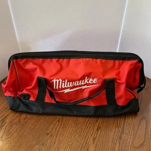 Milwaukee 22 inch Tool Bag Heavy Duty Contractor Bag, 18V/12/14/18 Volt - Picture 1 of 12
