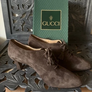 Gucci Vintage Y2K 70s Suede Kitten Heel Gillie Oxfords With Tassel Ties 38.5B - Picture 1 of 16
