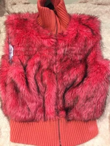 Chilli Pepper Bright Pink Fleece Fluffy Body Warmer - Picture 1 of 3