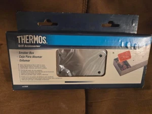 Vintage 1998 Thermos Grill Accessories Smoker Box 7826 Unused in Original Box - Picture 1 of 3