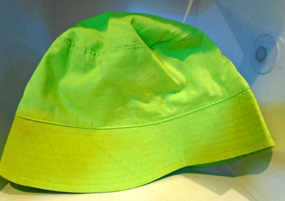 Sombrero Cubo Niños Sol UPF 50 Verde Lima Nuevo Con Etiquetas S/M Disfruta de la Vida Foto 1 de 1