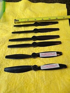 COX NOS Vintage Propeller LOT OF 6 PROPS 6DX2P & Windsor 0630 6x3 - Picture 1 of 8