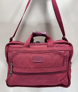 Rare Tumi 225RF Red 17” Carry-On Travel Overnight Messenger Bag Deluxe Tote - Picture 1 of 18