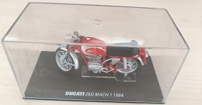 MODELLINO MOTO 1:24 DUCATI 250 MACH 1 1964 Box in plexiglass - Immagine 1 di 4