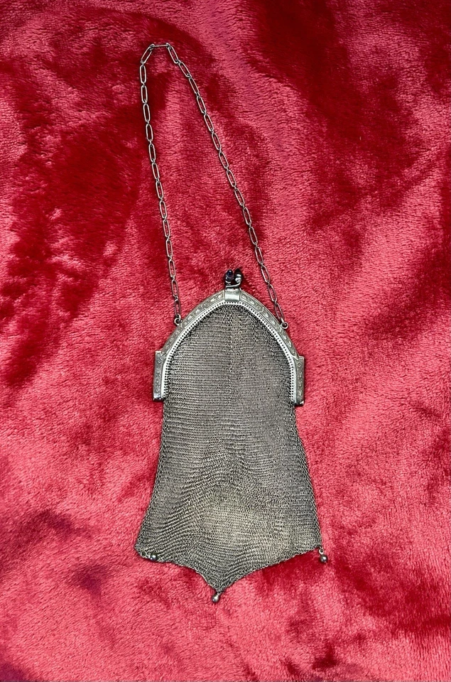 Bolso de noche vintage de malla metálica con correa de cadena Foto 1 de 3