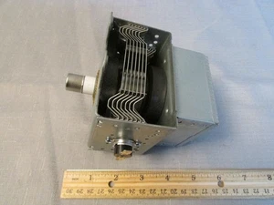 LG 2M226 03GWH Microwave Magnetron Tube for Whirlpool Tested Good - Picture 1 of 2