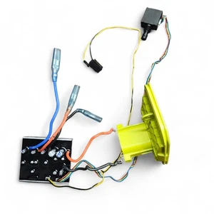 Placa de control de piezas de recortadora Ryobi P20019VNM, interruptor, cableado (108794001) OEM - Imagen 1 de 5