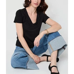 a.n.a Women's V-Neck Cotton Blend V-Neck Sleeve T-Shirt in Black Small $14 - Picture 1 of 3