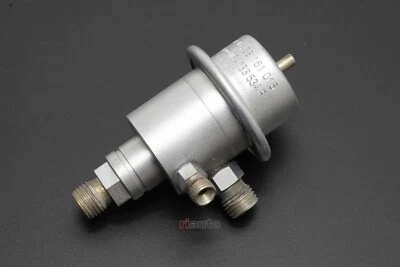 Audi 80 B3 100 C4 B4 Kraftstoffdruckregler Druckregler 0438161016 034133534F - Image 1 of 4