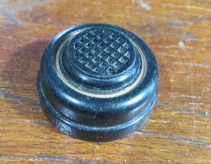 Vtg Tube Radio Knob Plastic black with gold ring and a waffle top ribbed shaft - Picture 1 of 4