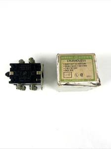 GE HEAVY DUTY OILTIGHT CONTACT BLOCK CR2940U201 - Afbeelding 1 van 6
