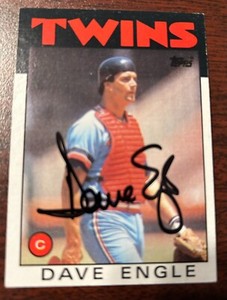 Vintage Topps Minnesota Twins AUTOGRAPHED baseball card