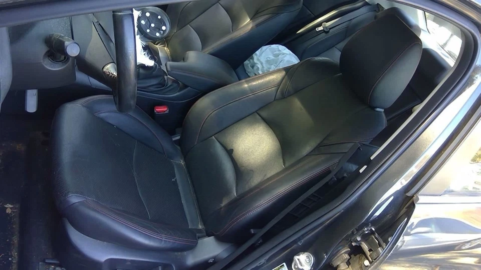 Driver Front Seat  Leather Fits 14-16 MAZDA 3 1557445 - Image 1 of 4