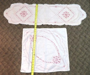 Vintage Dresser Scarves, Cross Stitch Embroidery - Red - lot of two - Picture 1 of 4