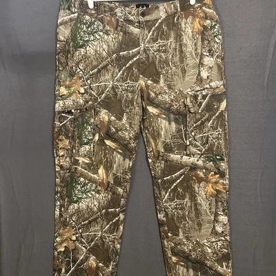 Realtree AP Cargo Camo Hunting Pants Size Extra Large 40/42x32 Workwear Outdoor - Image 1 of 4