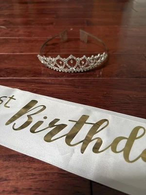 Faja y tiara 21 cumpleaños Foto 1 de 3