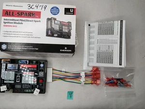 White Rodgers # 50D50U-843 Intermittent Pilot/Direct Spark Ignition Module - Picture 1 of 7